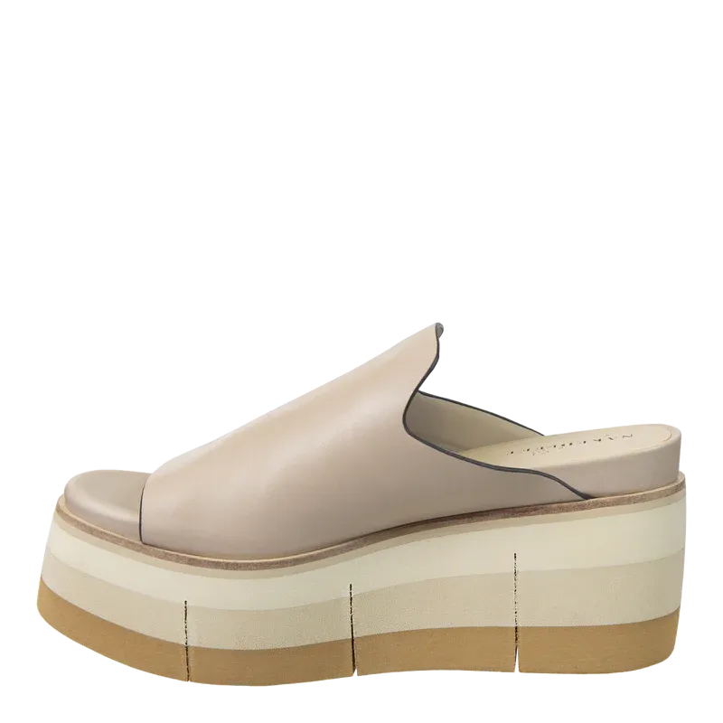 Flow Platform Wedge • Beige