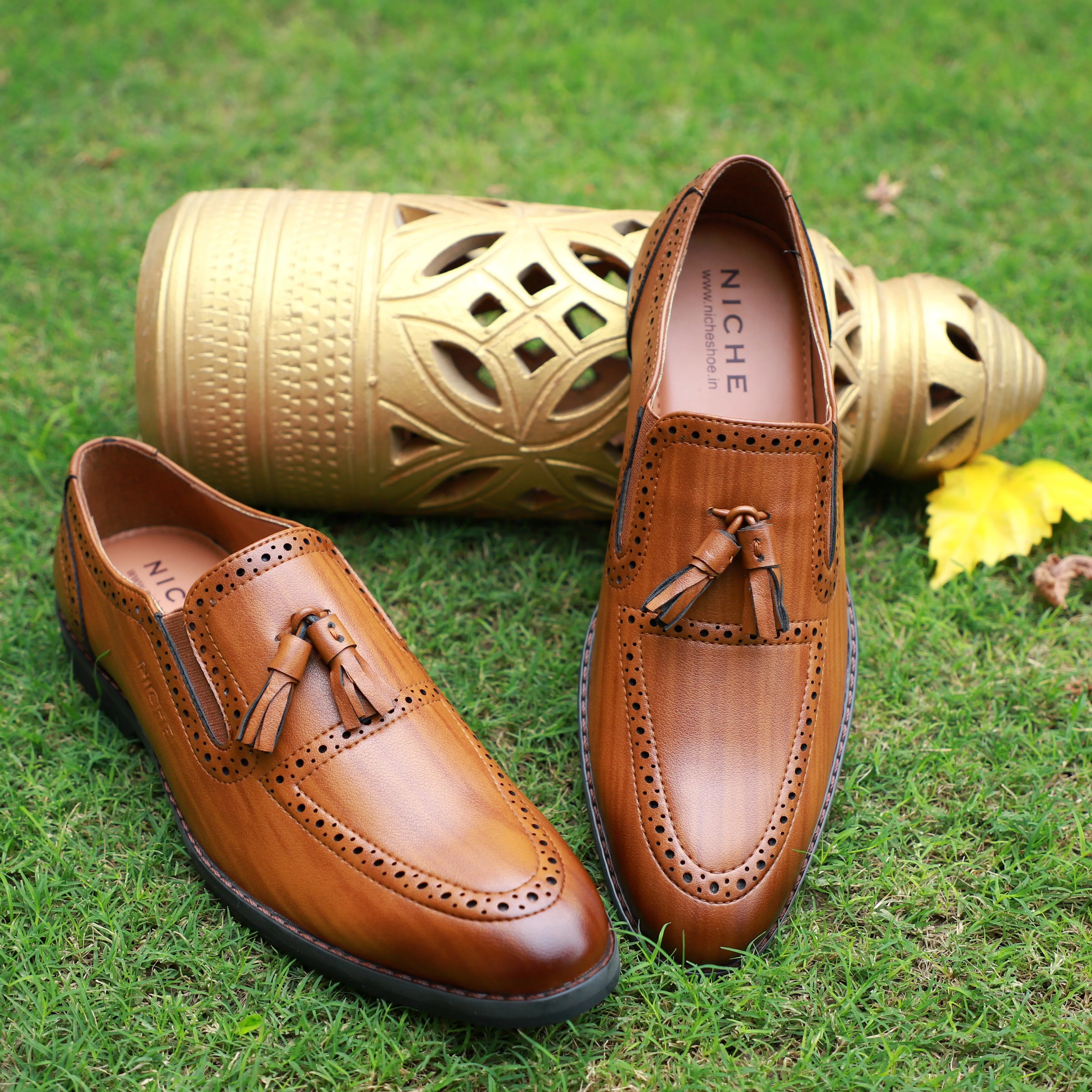 NICHE Tan Handpainted Designer Tassel Loafer