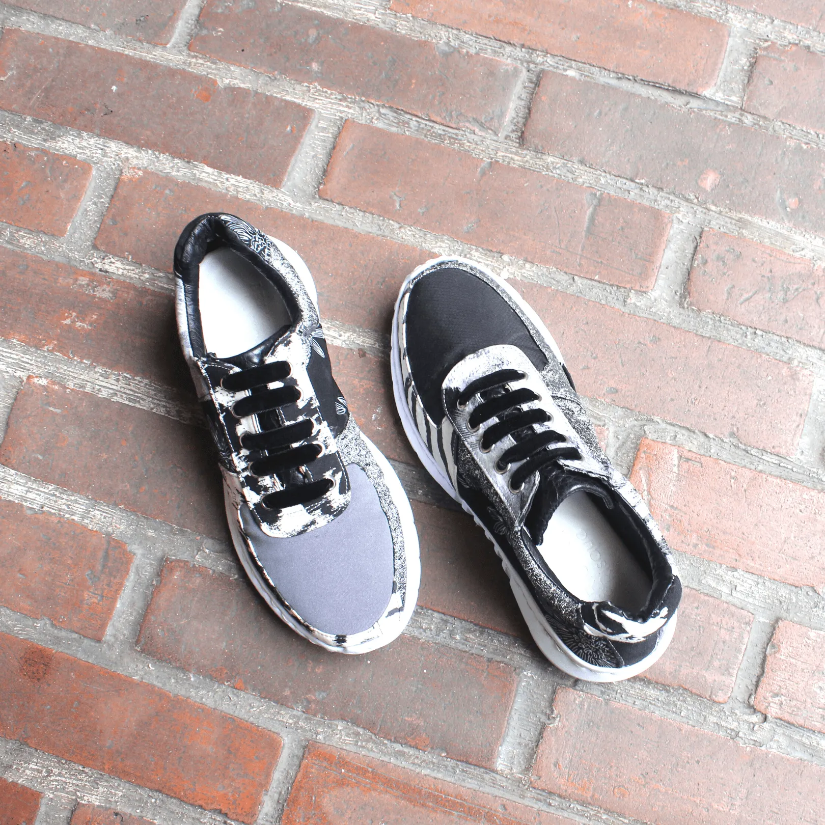 Retashoes ArteFino Sneakers