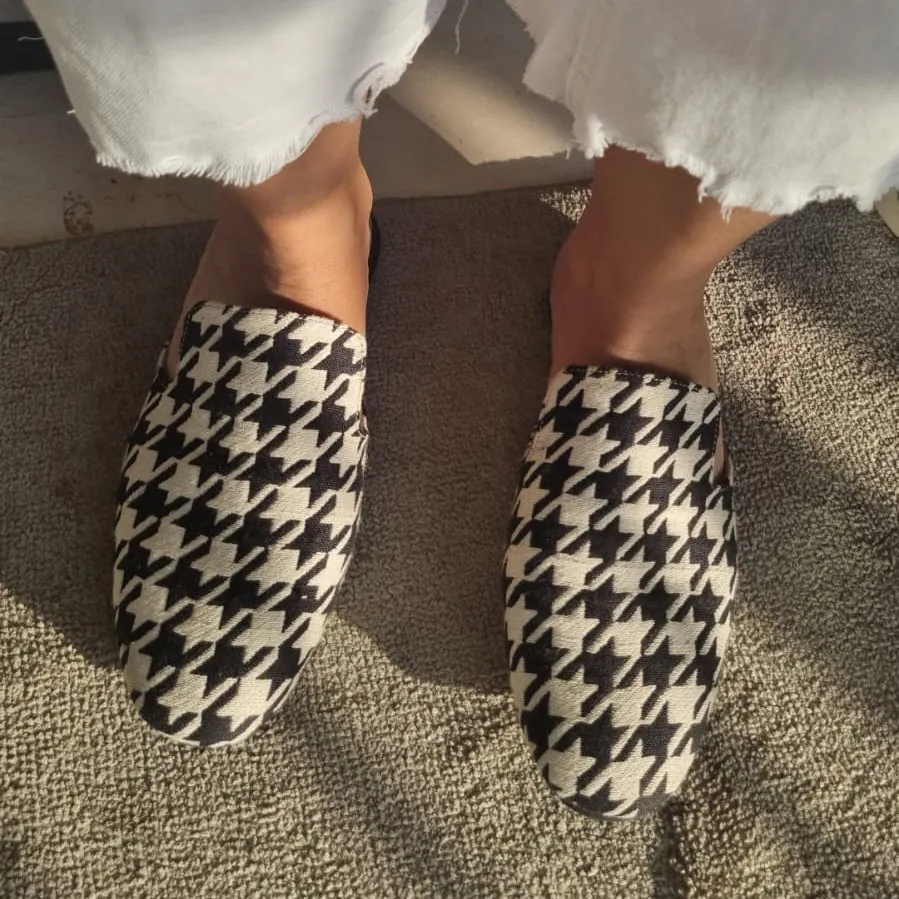 Tracy Flat Mule in Houndstooth